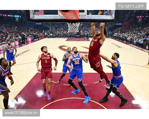 NBA赛季精彩纷呈 聚焦球星表现与赛事精彩瞬间分析